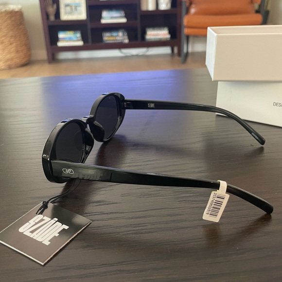 🕶️✨Szade Downtown Sunglasses ✨🕶️ - Picture 6 of 13